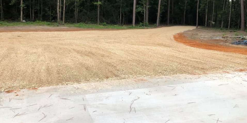 Dirt & Tractor Work in Goodrich, Texas